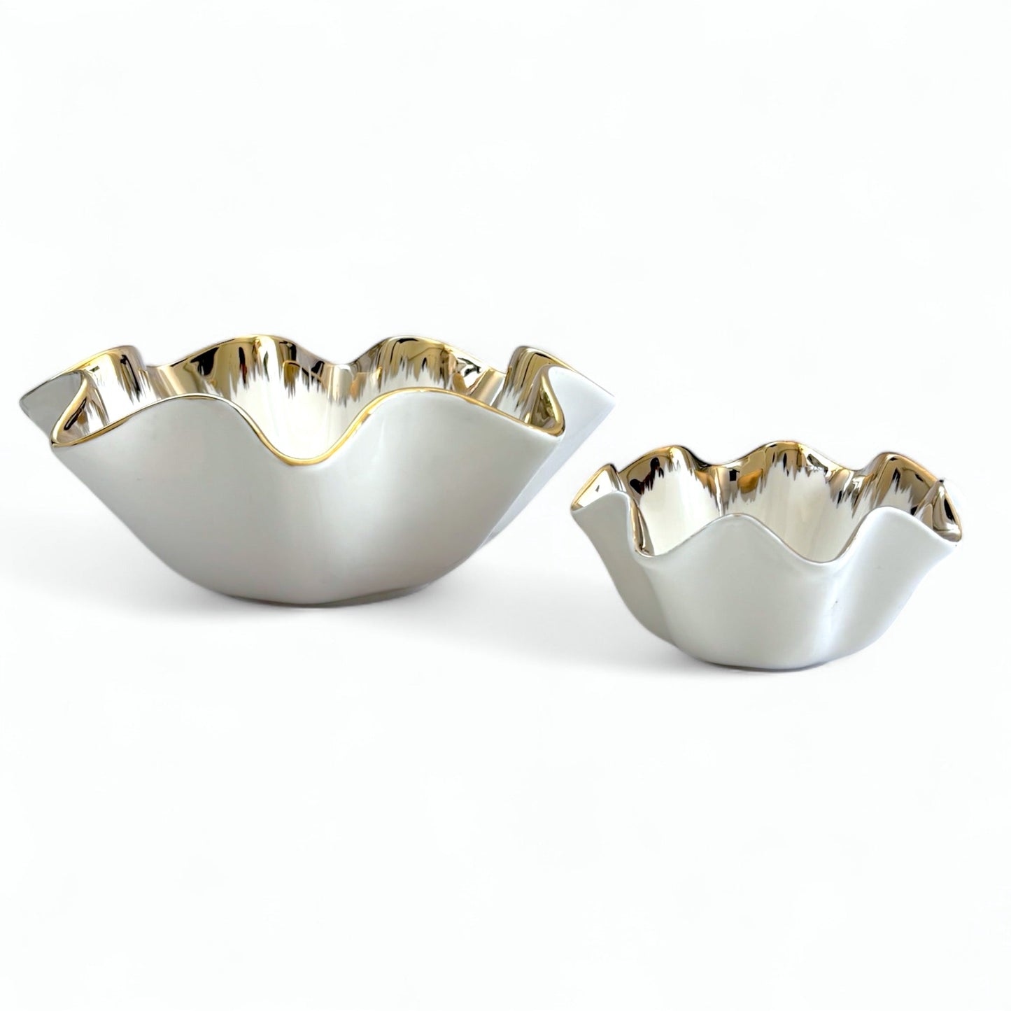 Emmy Skål – Vågig Guldkant 14 / 25 cm
